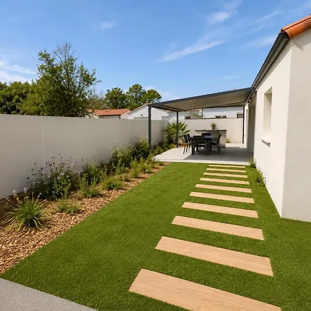 Eclat D'o - Piscine Privee - 3 *